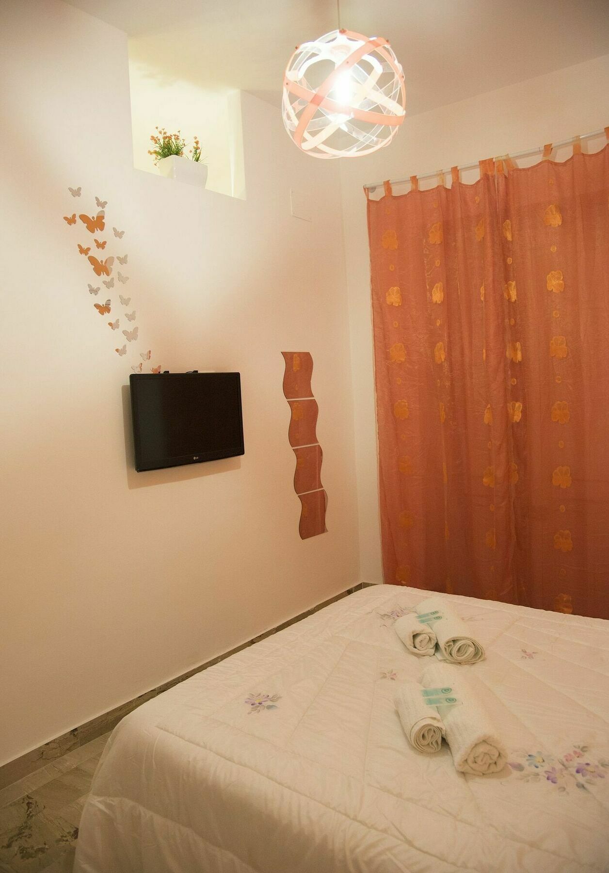 Case Saniela Terrasini Luaran gambar